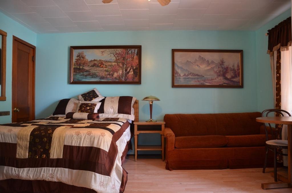 ויסקונסין דלס Deer Trail Motel חדר תמונה