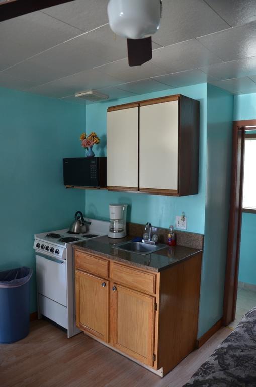 ויסקונסין דלס Deer Trail Motel חדר תמונה