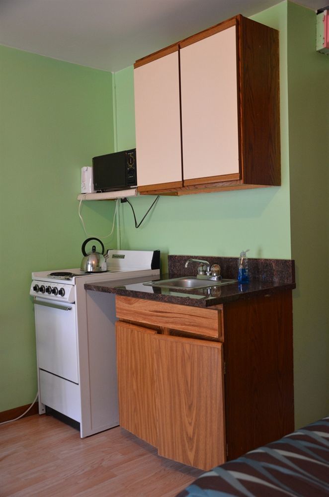 ויסקונסין דלס Deer Trail Motel מראה חיצוני תמונה